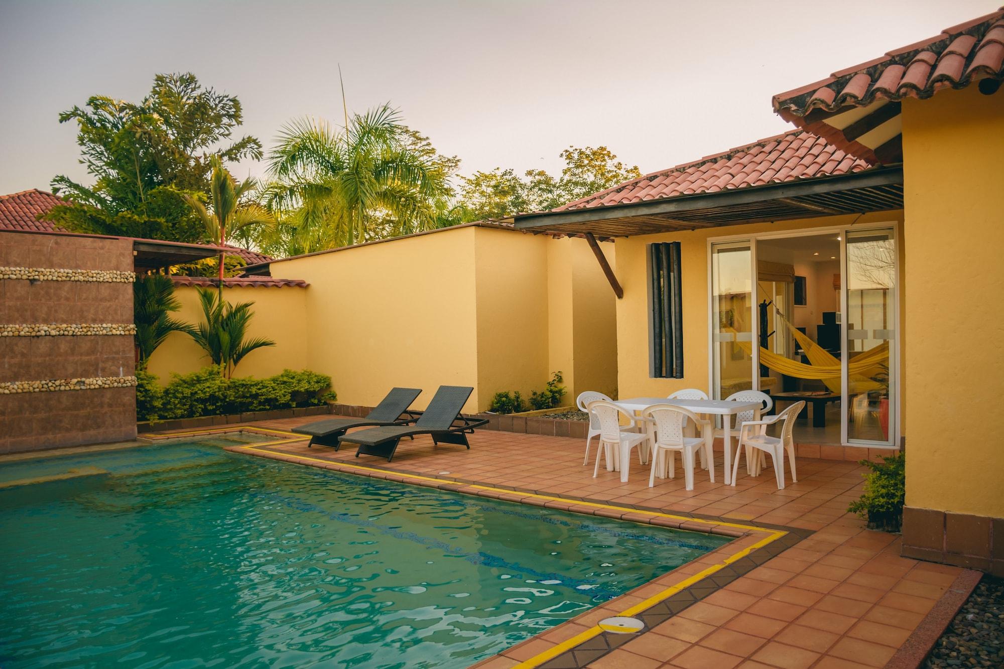 Hotel Paloverde Villas Campestres Apiay Exterior foto