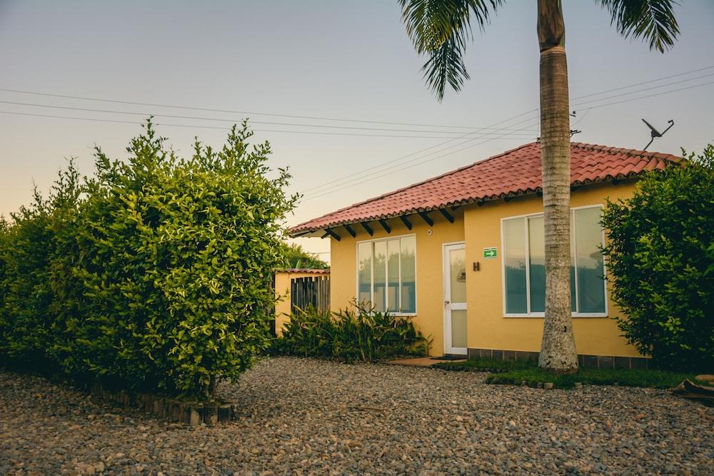 Hotel Paloverde Villas Campestres Apiay Exterior foto