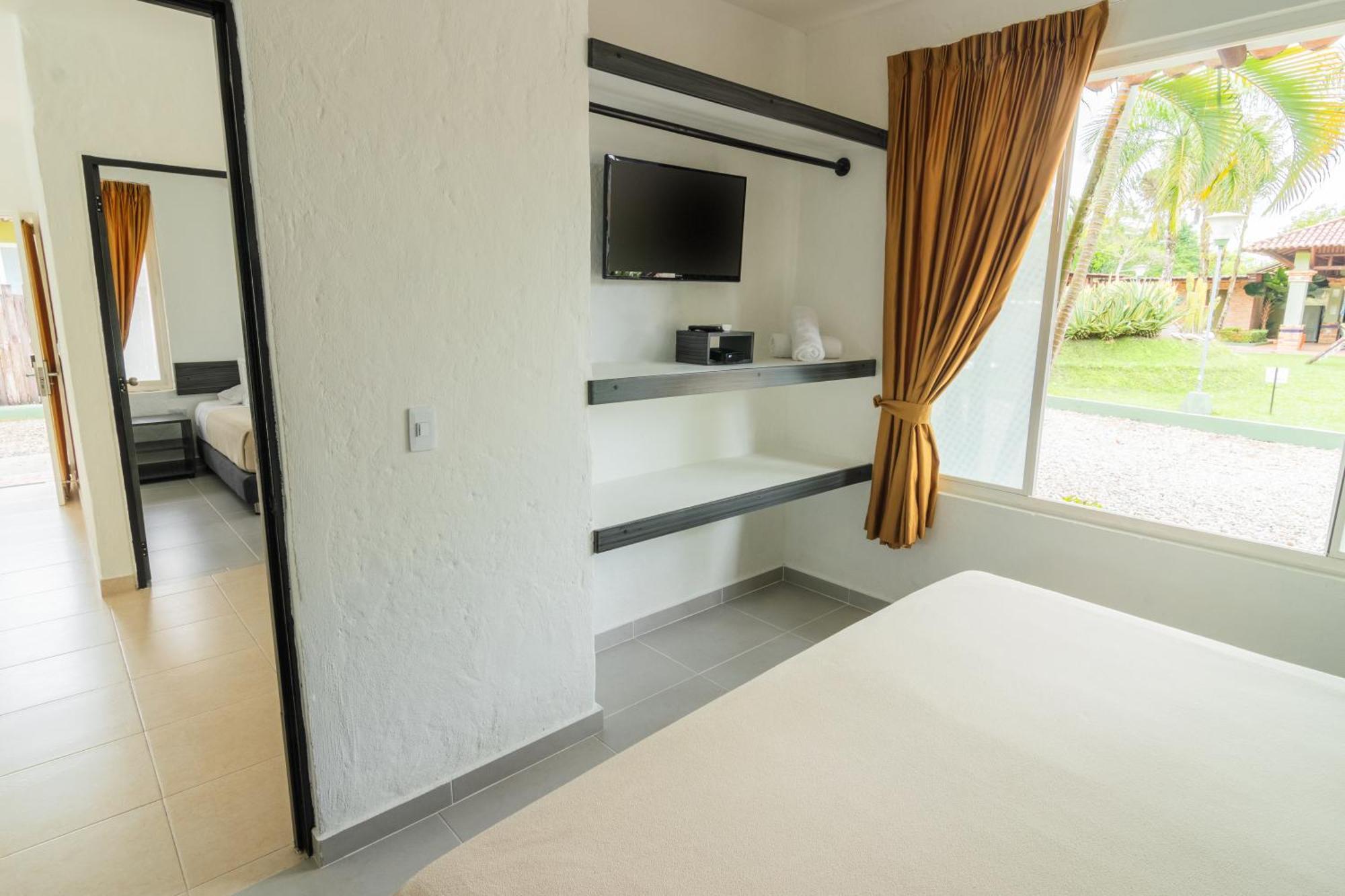 Hotel Paloverde Villas Campestres Apiay Exterior foto