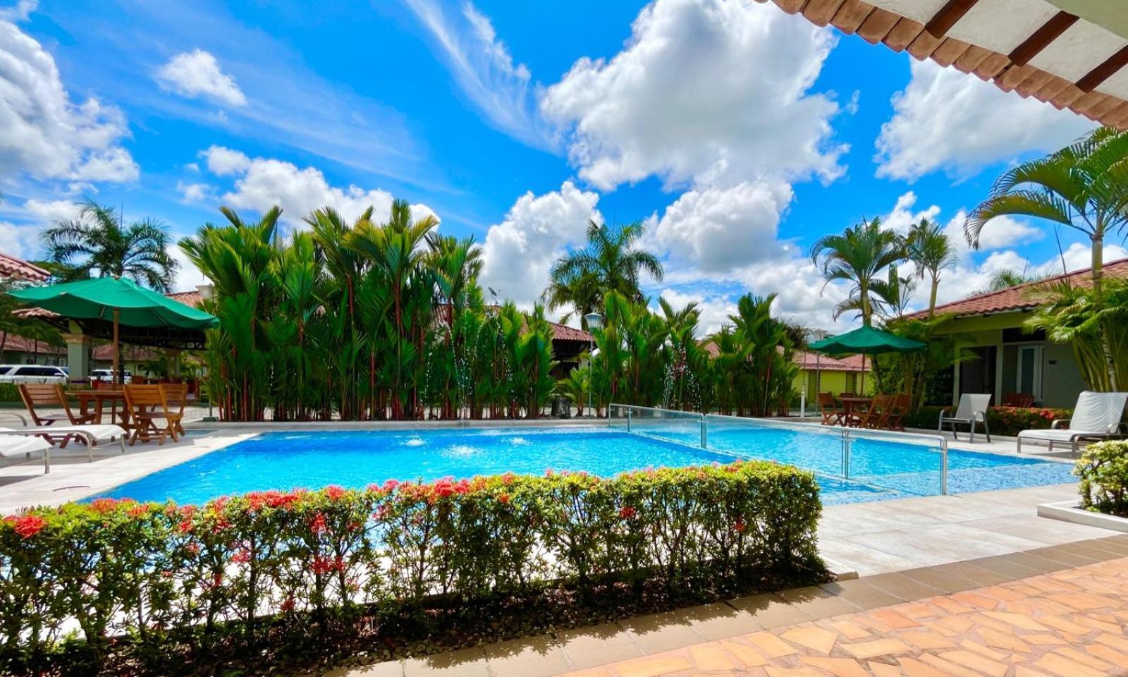 Hotel Paloverde Villas Campestres Apiay Exterior foto