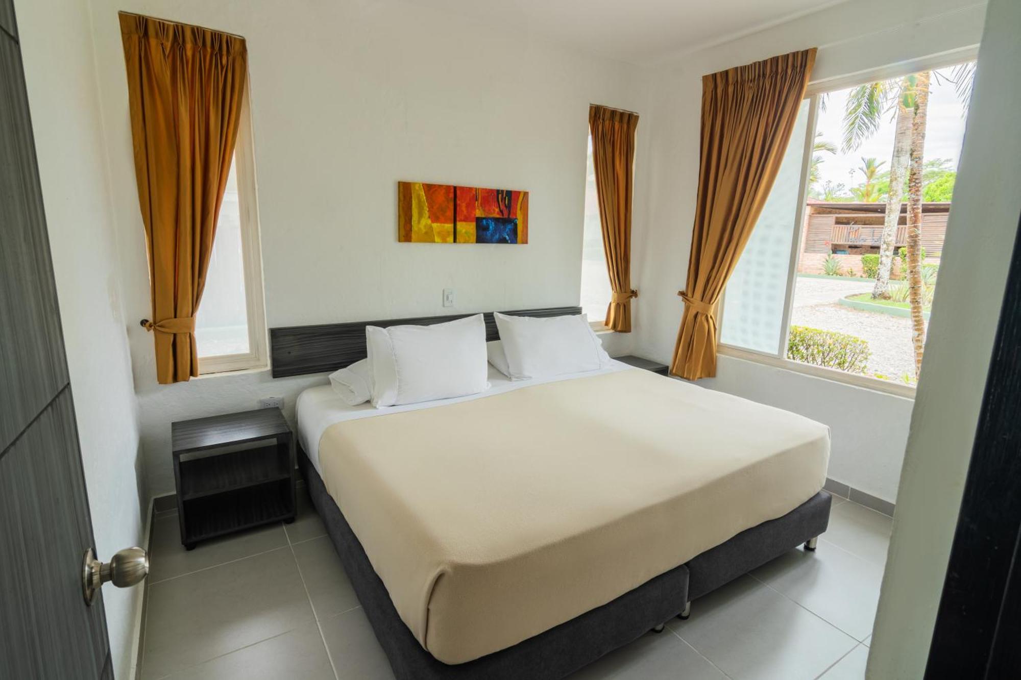 Hotel Paloverde Villas Campestres Apiay Exterior foto