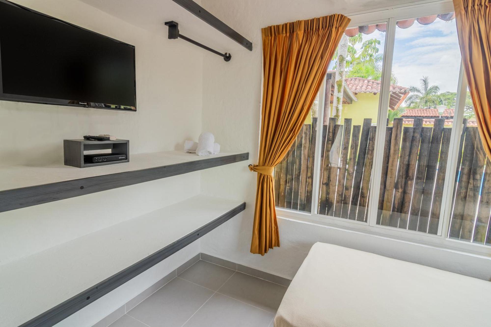Hotel Paloverde Villas Campestres Apiay Exterior foto